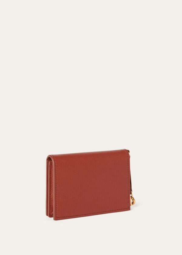 FAN9214_P08H_MEDIUM_3da0e68d-b23c-4c8c-af09-289d66a7e66b.jpg Loro Piana Extra Bifold Card Holder Grained Calfskin