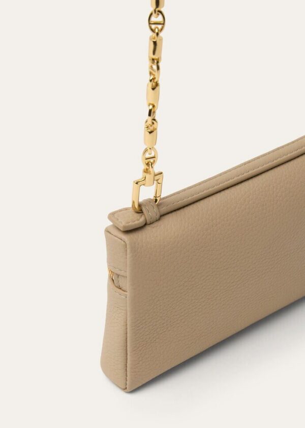 FAN9867_D0Q7_MEDIUM_0710b3ee-ce3d-4310-9533-209e2a999bef.jpg Loro Piana Extra Pocket Mini Pouch Grained Calfskin