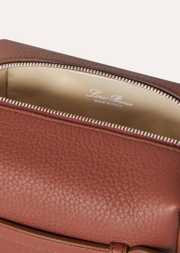 FAO3205_P0AL_MEDIUM_2a2ce604-2a0c-4189-ad9d-65826c13eb26.jpg Loro Piana Small Extra Travel Pouch Calfskin