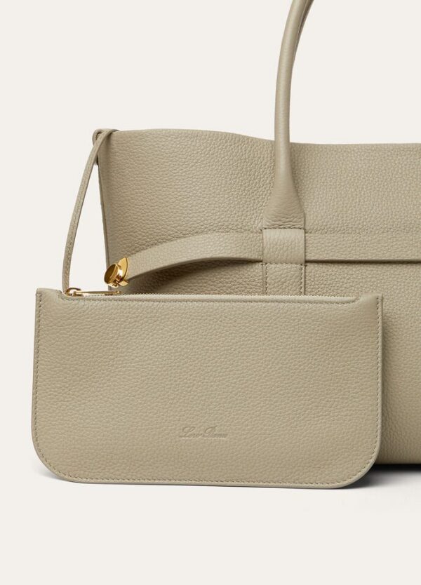 FAO7473_51AX_MEDIUM_cceff6dd-36cd-4d30-8d2f-6d99701d4eb0.jpg Loro Piana Ghiera Shopper Small Calfskin