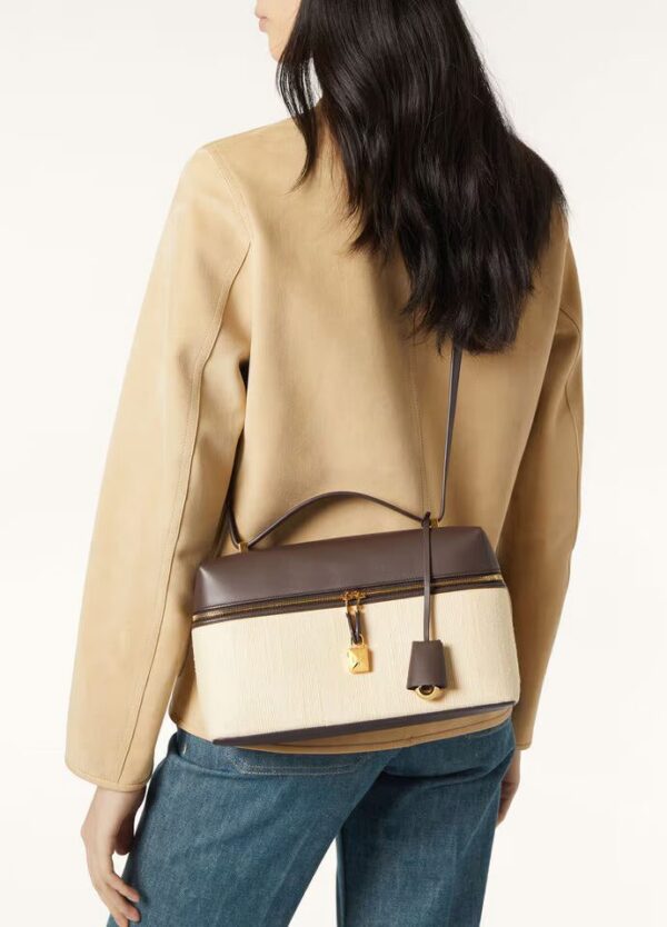 FAP5277_B5AE_MEDIUM_1.jpg Loro Piana Extra Bag L27 Silk