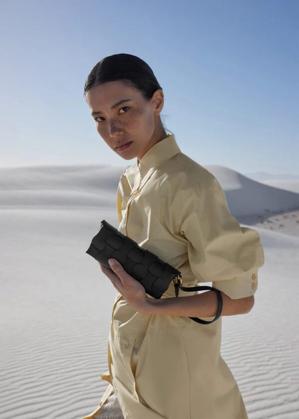 WHITE_SANDS_LONG_WALLET_NOIR_0932000x2800px_28e6ab29-200b-4aea-8be2-fc084f2723ec.jpg Polène Neiti Edition Duo Black