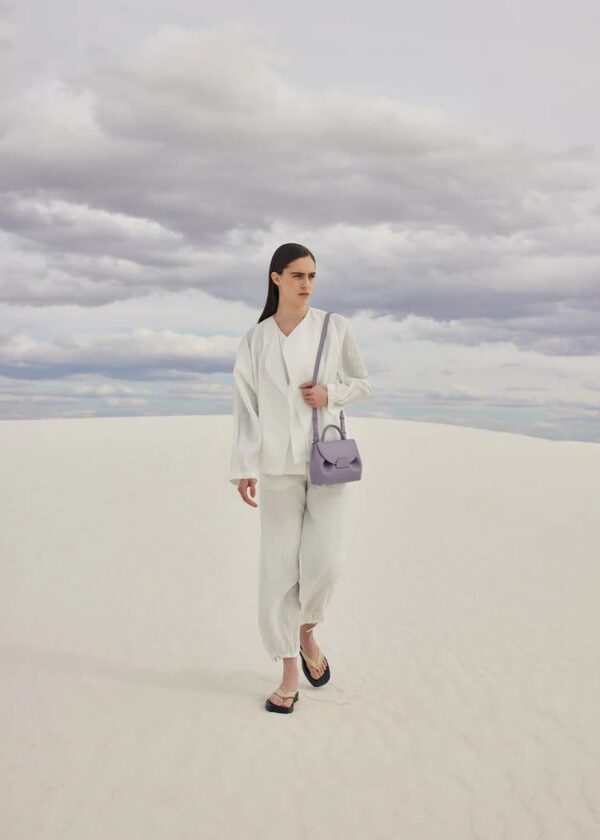 WHITE_SANDS_N1_NANO_MAUVE_1112000x2800px.jpg Polène Numéro Un Nano Edition Textured Mauve
