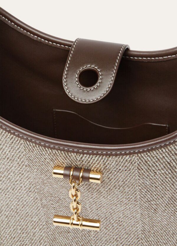 aaa_adeefae5-99e5-4fd5-a5c9-120041662789.jpg Loro Piana Medium Bobbin bag Pecora Nera®
