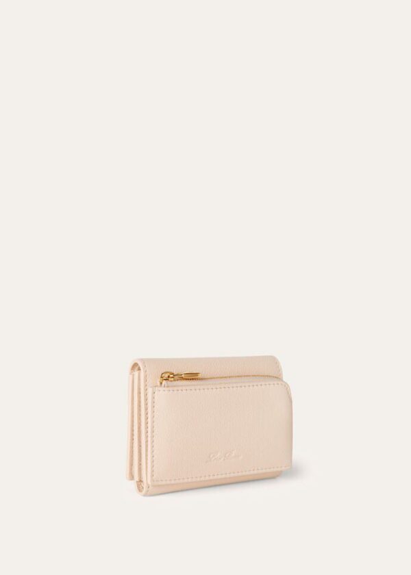 aaa_e88c5f66-9142-461b-ac5d-299ad505a0b4.jpg Loro Piana Ghiera Wallet Grained Calfskin