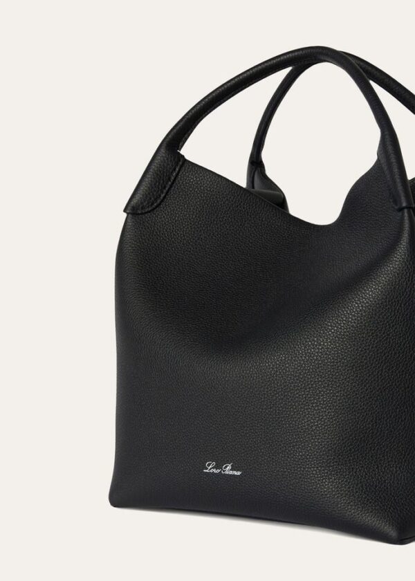 as_c850e567-f2b4-48a1-80ea-482853c6abff.jpg Loro Piana Large Bale bag Grained Calfskin