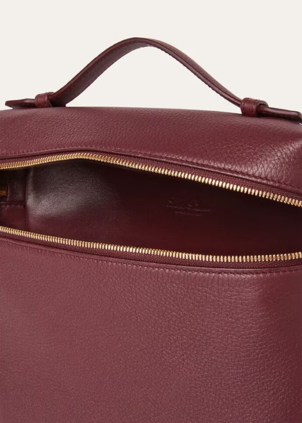 asd_32451692-e569-48cc-a86e-d612a3181195.jpg Loro Piana Extra Pocket backpack L23.5 Grained Calfskin