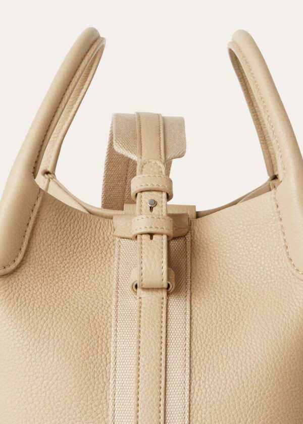 asd_37ebf132-ffdd-4a1b-a1b8-5dc38374a2cb.jpg Loro Piana Small Bale bag Grained Calfskin
