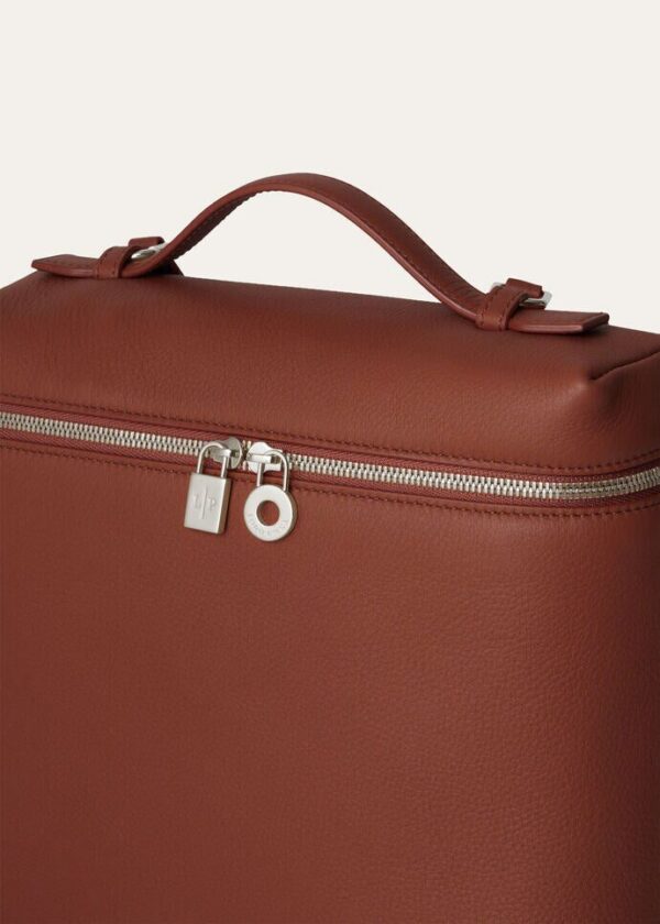 asd_73aeadb1-c2bf-45d0-9863-43eb3eed6179.jpg Loro Piana Extra Pocket backpack L23.5 Grained Calfskin