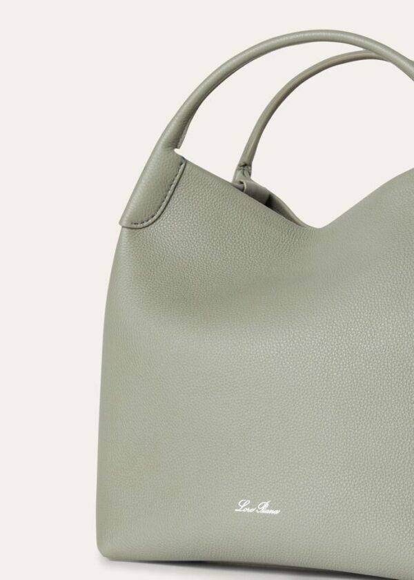 asd_bd228781-8d66-4ce0-8f2b-e2d5efb3f7e8.jpg Loro Piana Large Bale bag Grained Calfskin