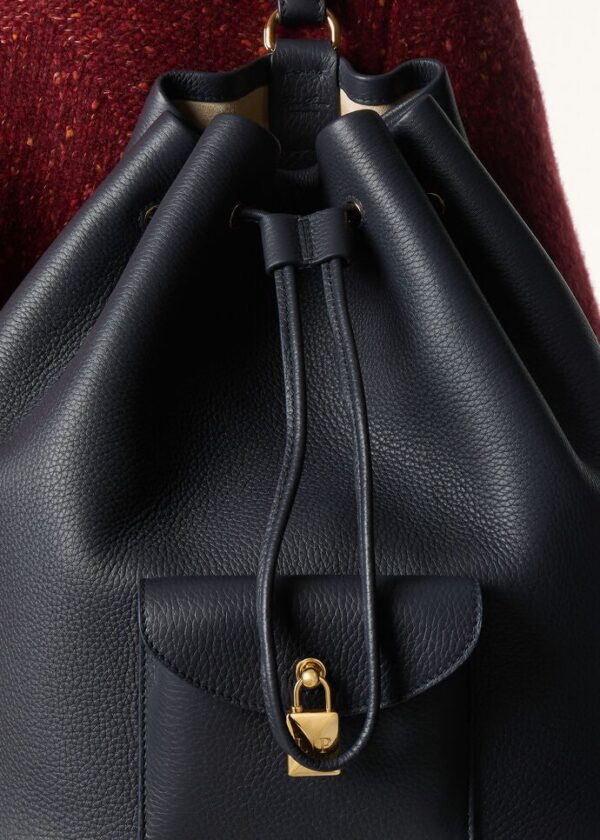 asd_c210bd17-efd4-441d-8e24-f35942d60e27.jpg Loro Piana Extra Drawstring backpack L27 Calfskin