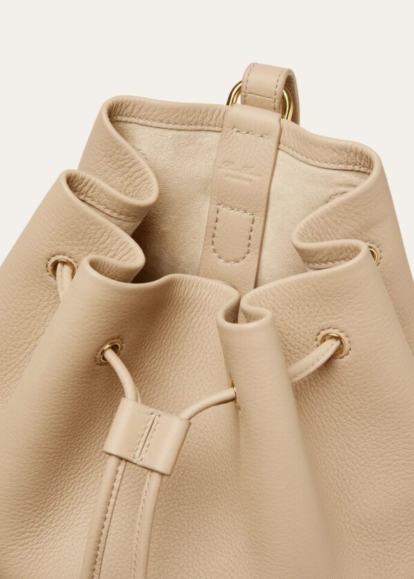 c_6fa76ad8-0a6d-4a14-b15f-101d621d6ce1.jpg Loro Piana Extra Drawstring backpack L27 Calfskin