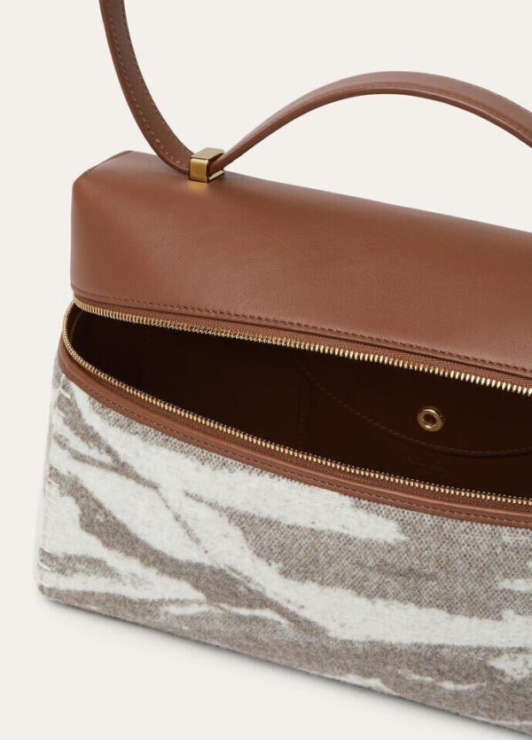d_b8708909-d587-4909-9e26-5fa2af729581.jpg Loro Piana Extra Bag L27 Cashmere, Virgin Wool