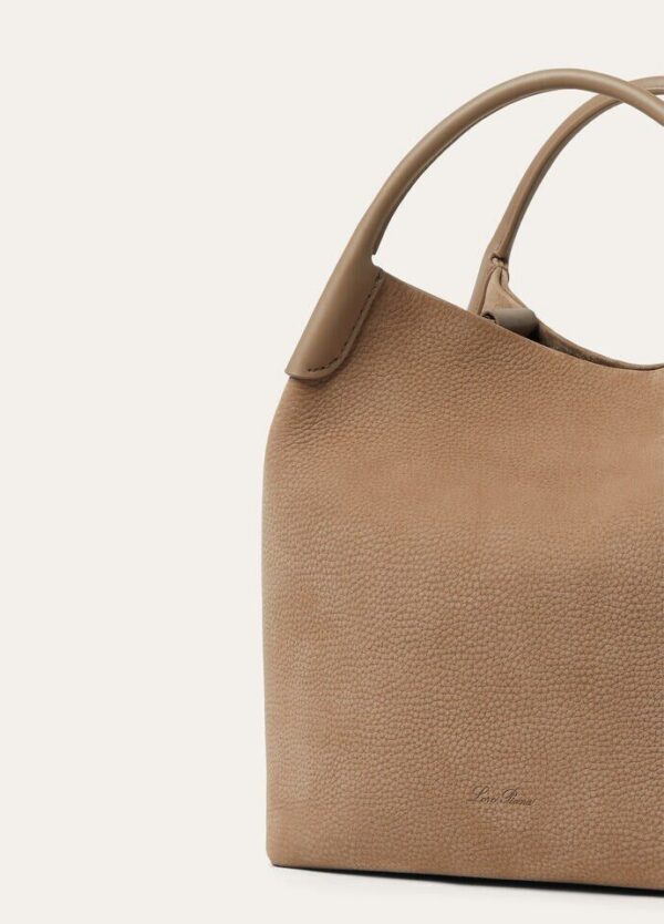 dd_82ef83a2-eb15-4e3c-85ca-c421b4dc5011.jpg Loro Piana Large Bale bag Calfskin