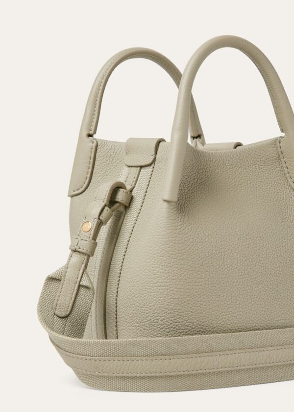 dd_a5d36610-cb02-4fd0-8c98-1836014679e0.jpg Loro Piana Micro Bale bag Grained Calfskin