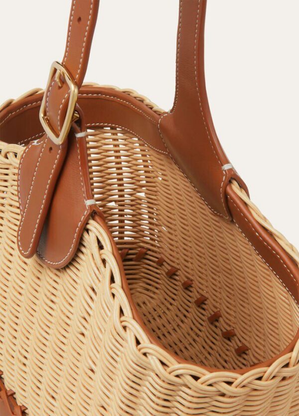 dd_c0154c1a-547c-4814-af3d-6cd9731eb790.jpg Loro Piana Bobbin Bucket bag wicker Wicker