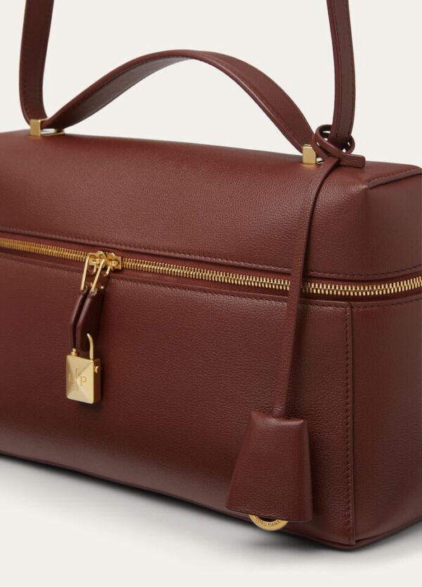 dss_7e21438a-7e6e-4730-ae7d-b4ff745115b3.jpg Loro Piana Extra Bag L27 Calfskin