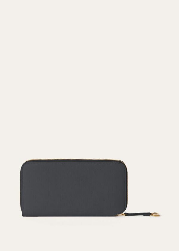 dww_9c7c1599-1dfc-42bf-bd09-d2b6cefedaef.jpg Loro Piana Extra Zip-Around Purse Calfskin