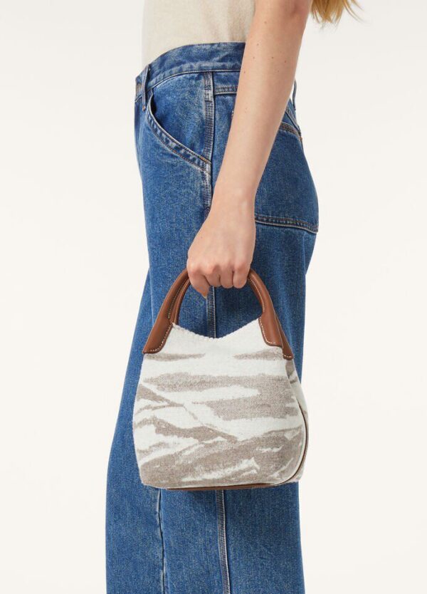 eeee.jpg Loro Piana Small Bale Bag Cashmere, Virgin Wool