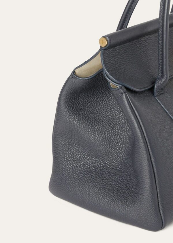 fee_0b3a969d-ac9c-4564-ac16-746f2cd5224f.jpg Loro Piana Loom bag L32 Grained Calfskin