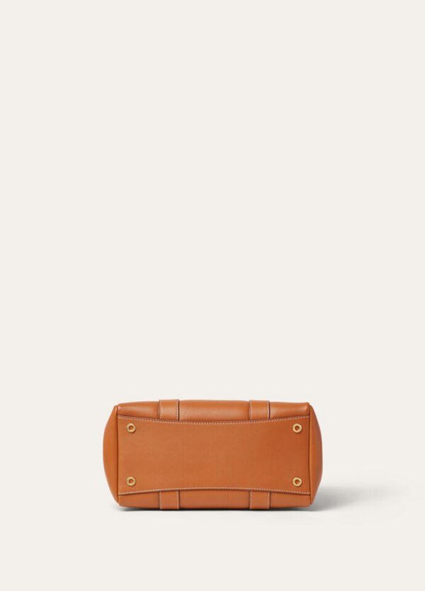 fee_4450e5c3-7aea-4d9e-8cf1-9aca24d4fb96.jpg Loro Piana Loom bag L25 Calfskin