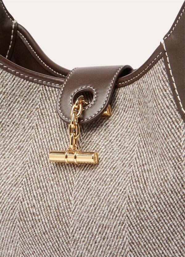 fee_7fed755e-e160-4309-95f1-6e4d10551a77.jpg Loro Piana Medium Bobbin bag Pecora Nera®