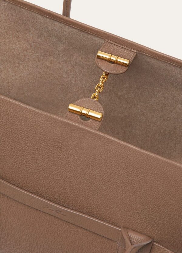 ff_b65e55d0-d6f1-48f3-860b-29c632218e91.jpg Loro Piana Ghiera Shopper Large Calfskin