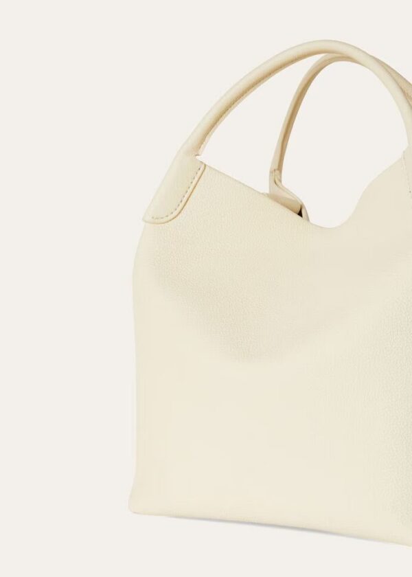 fff_31807b8d-38d7-4b0b-8cf4-7d6290b6e210.jpg Loro Piana Large Bale bag Grained Calfskin