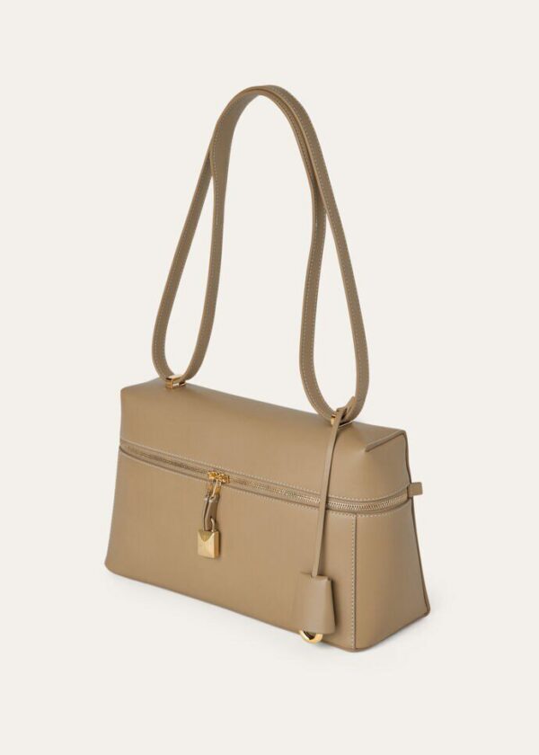 fff_4b8176f7-c78a-4d33-a196-511c9ac4d2e5.jpg Loro Piana Extra Bag L27 Smooth Calfskin