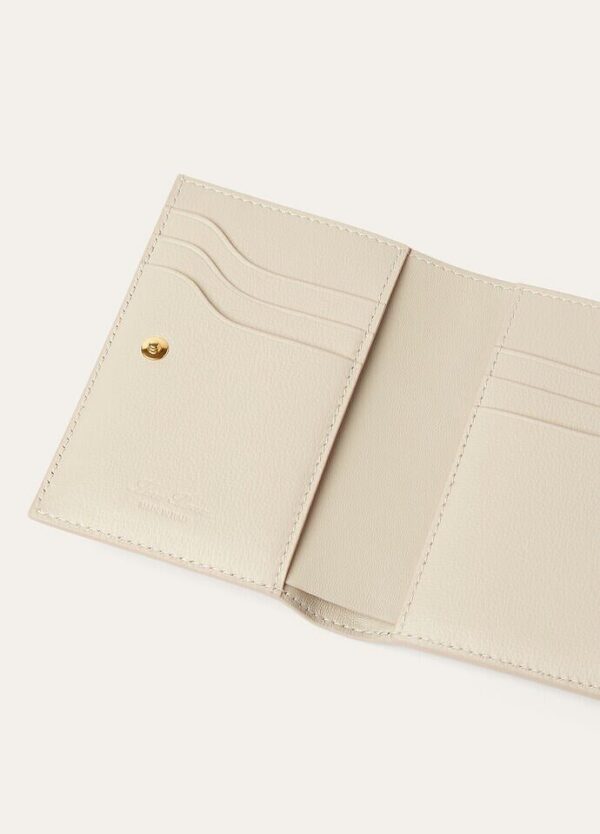fff_7e68d4e9-cd91-41a5-915d-6603fd7c086e.jpg Loro Piana Extra Bifold Wallet Calfskin