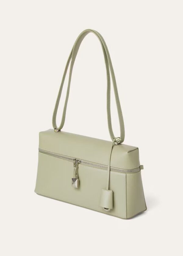 fff_a72d9574-0af5-4788-9cd4-e86e1229e7e4.jpg Loro Piana Extra Bag L27 Smooth Calfskin