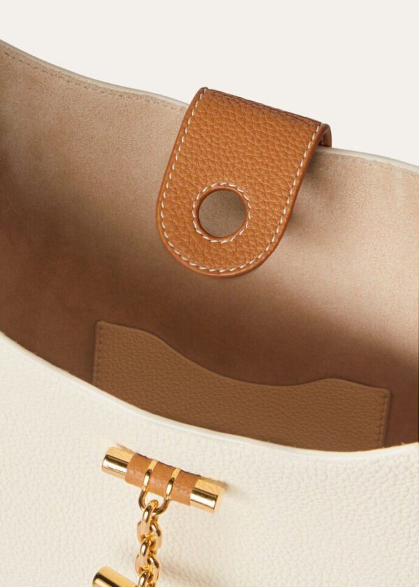 gg_8117d6d3-0ffe-4358-af95-7bee79c4ed14.jpg Loro Piana Medium Bobbin Bag Calfskin