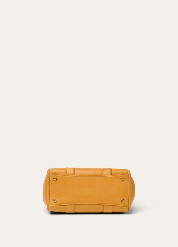 q_4c839101-7409-417f-a87b-23590858a1c1.jpg Loro Piana Loom bag L25 Calfskin