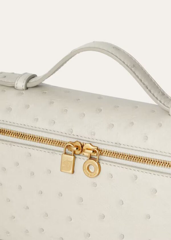 r_a5e9c891-2f11-4e3c-9ff2-0151c53c9219.jpg Loro Piana Extra Pocket L19