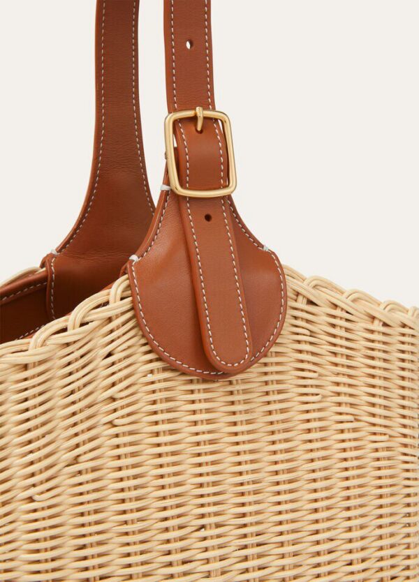 s_3beba06b-7fc3-4371-ba70-f132acaa46ac.jpg Loro Piana Bobbin Bucket bag wicker Wicker