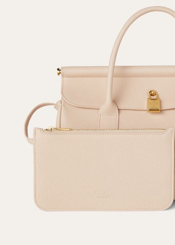 s_b5e2a55d-7822-4a1d-bad5-41376c39857a.jpg Loro Piana Loom bag L25