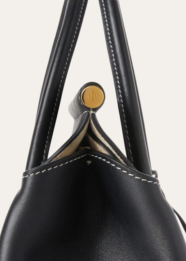 sdf_38f20743-7446-43a1-a098-fc81d70e7472.jpg Loro Piana Loom bag L25 Calfskin