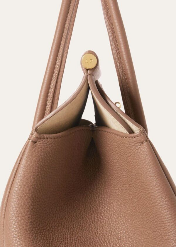 sdfw_56ccd59e-cdee-4dde-8b3e-347ab1f5224c.jpg Loro Piana Loom bag L32 Grained Calfskin