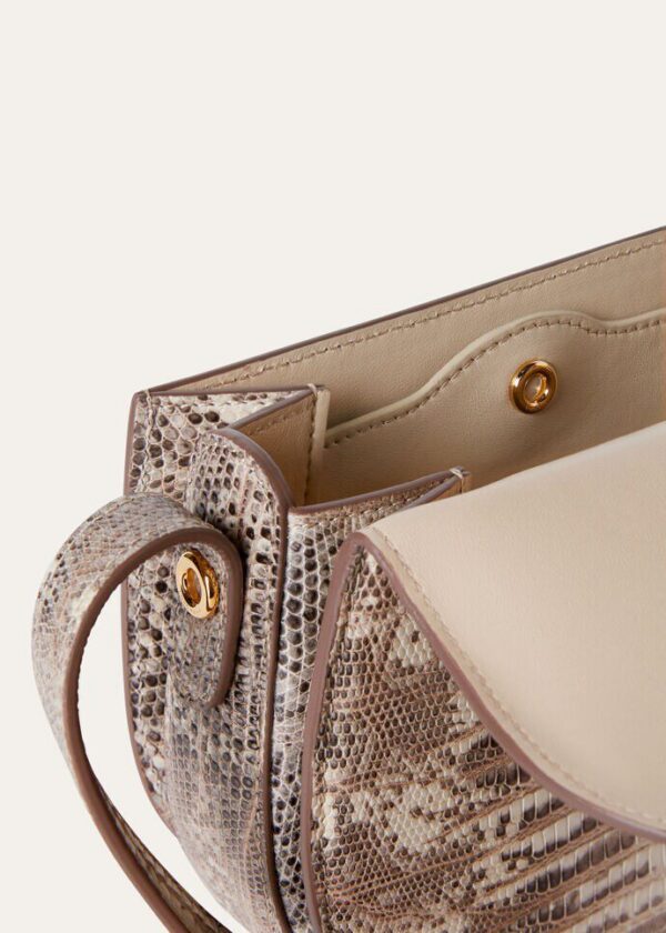 sq_84b3e404-5a32-49a0-a51a-c12f7a1d66bf.jpg Loro Piana Mini Ghiera bag Tejus Leather
