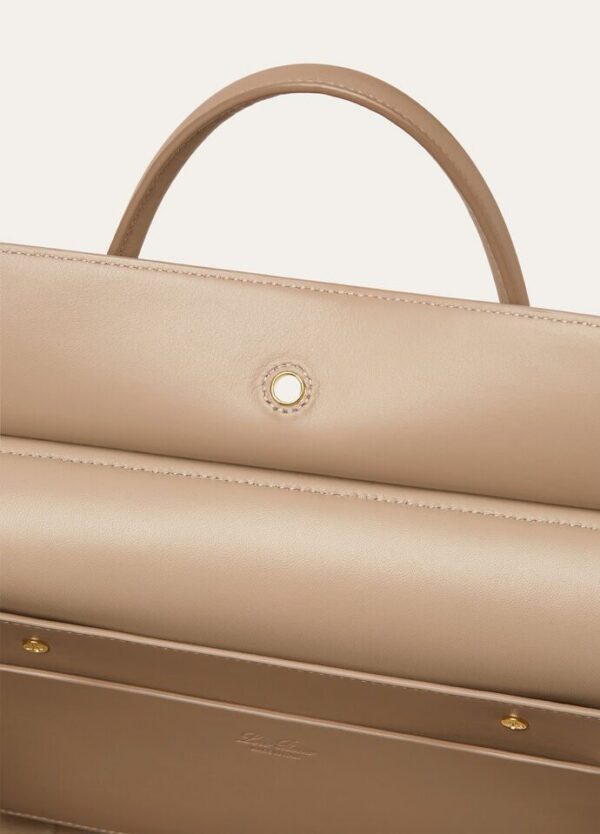 ssd_08f16a25-7582-4617-86ef-35efc80b2210.jpg Loro Piana Loom bag L32 Calfskin