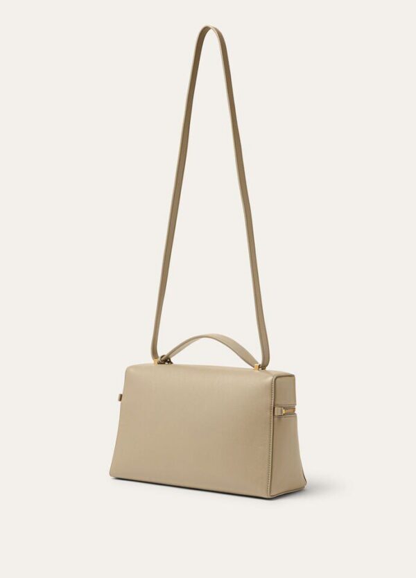 sss_ab7e2d4a-f381-44d1-b9b3-09eff16a7514.jpg Loro Piana Extra Bag L27 Calfskin