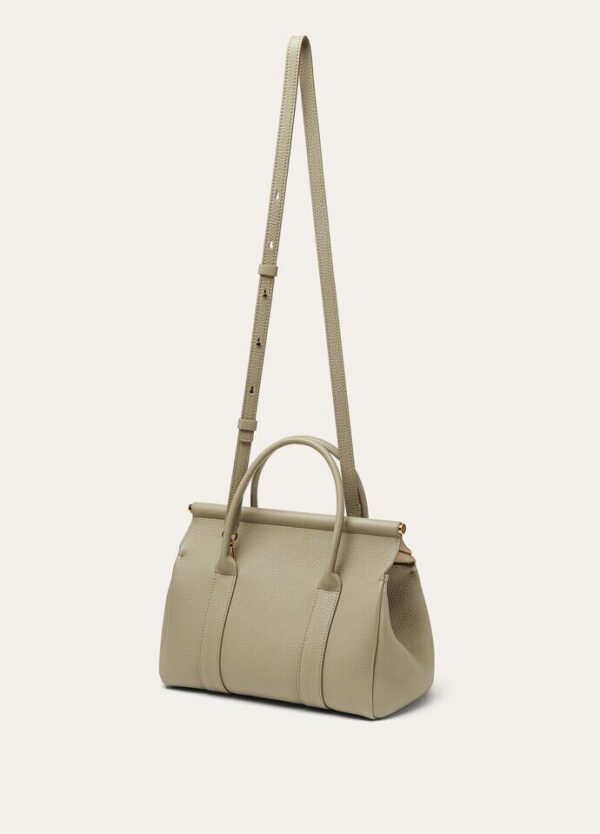 ssss_fcc7eee0-5137-40b5-9753-aa2546215b36.jpg Loro Piana Loom bag L25 Calfskin