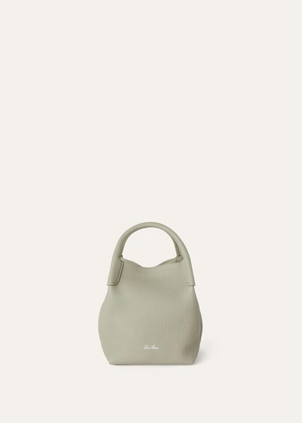 tt_532381e6-d077-438b-9eb5-161e3a1e1edb.jpg Loro Piana Micro Bale bag Grained Calfskin