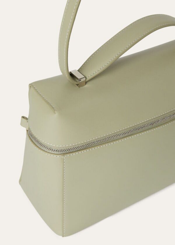 w_38c16d2a-ab9c-497b-9550-7e10d1257801.jpg Loro Piana Extra Bag L27 Smooth Calfskin