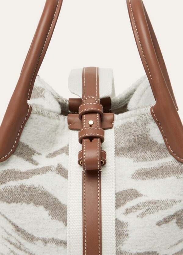 w_cfbd8dc8-79a0-4997-af84-d6f561589709.jpg Loro Piana Small Bale Bag Cashmere, Virgin Wool