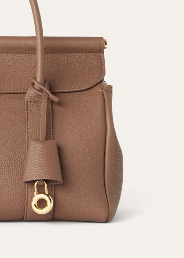ww_0c957604-58d3-438d-be59-7833265a0250.jpg Loro Piana Loom bag L25 Calfskin