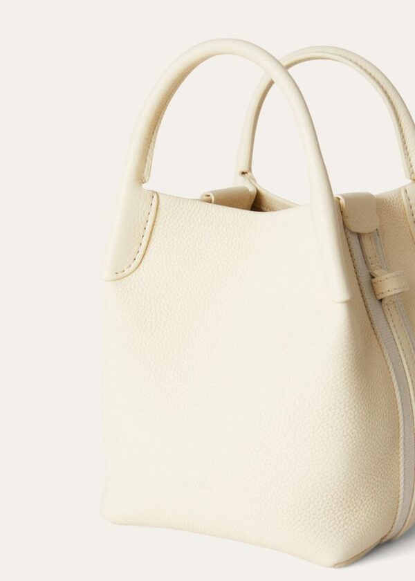 ww_0ea9fd9b-af8d-42c2-8679-37498970ef73.jpg Loro Piana Micro Bale bag Grained Calfskin
