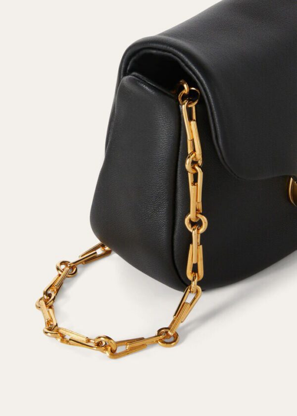 www_a2cf426d-e49d-4352-b448-a94e2eab2999.jpg Loro Piana Ghiera Softy Bag Lambskin