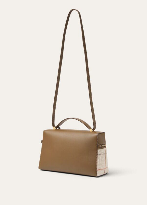 x_8d4e51a4-7556-44e8-8c47-cbd703f89909.jpg Loro Piana Extra Bag L27 Linen