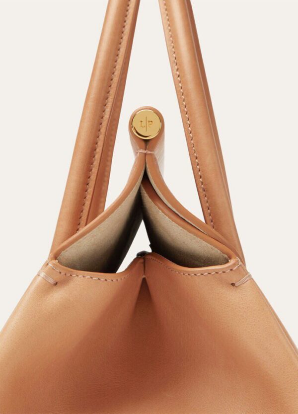 z_561bc827-993a-43cf-afcc-f204b0c74b91.jpg Loro Piana Loom bag L32 Velvet Calfskin